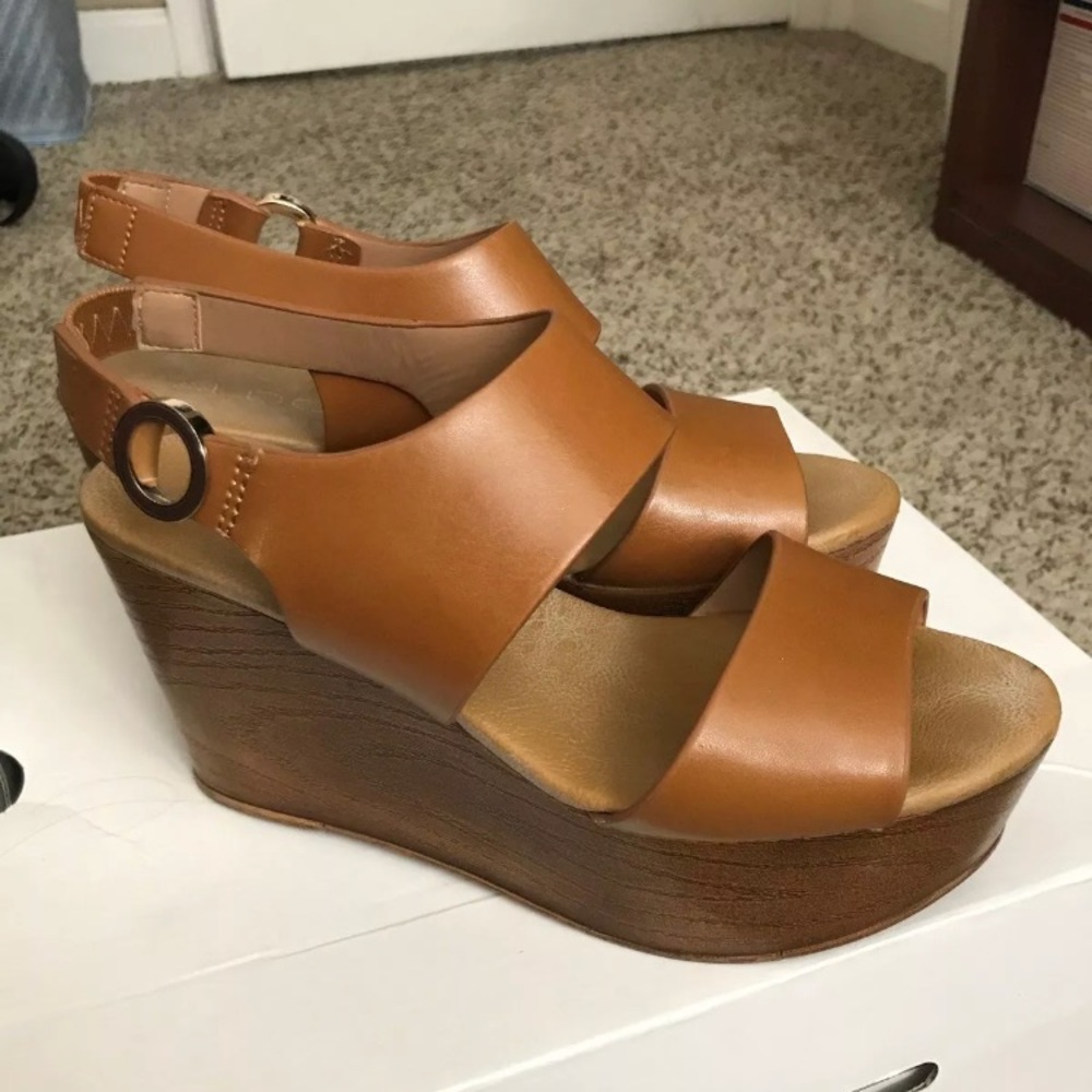 Aldo Sandals